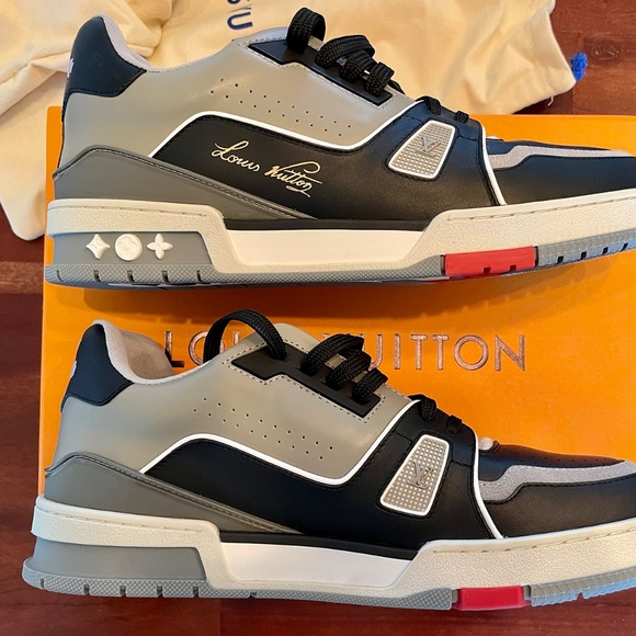 LV Trainers  / Sneakers / Virgil Abloh Men's US9 /EU42 - Picture 4 of 16